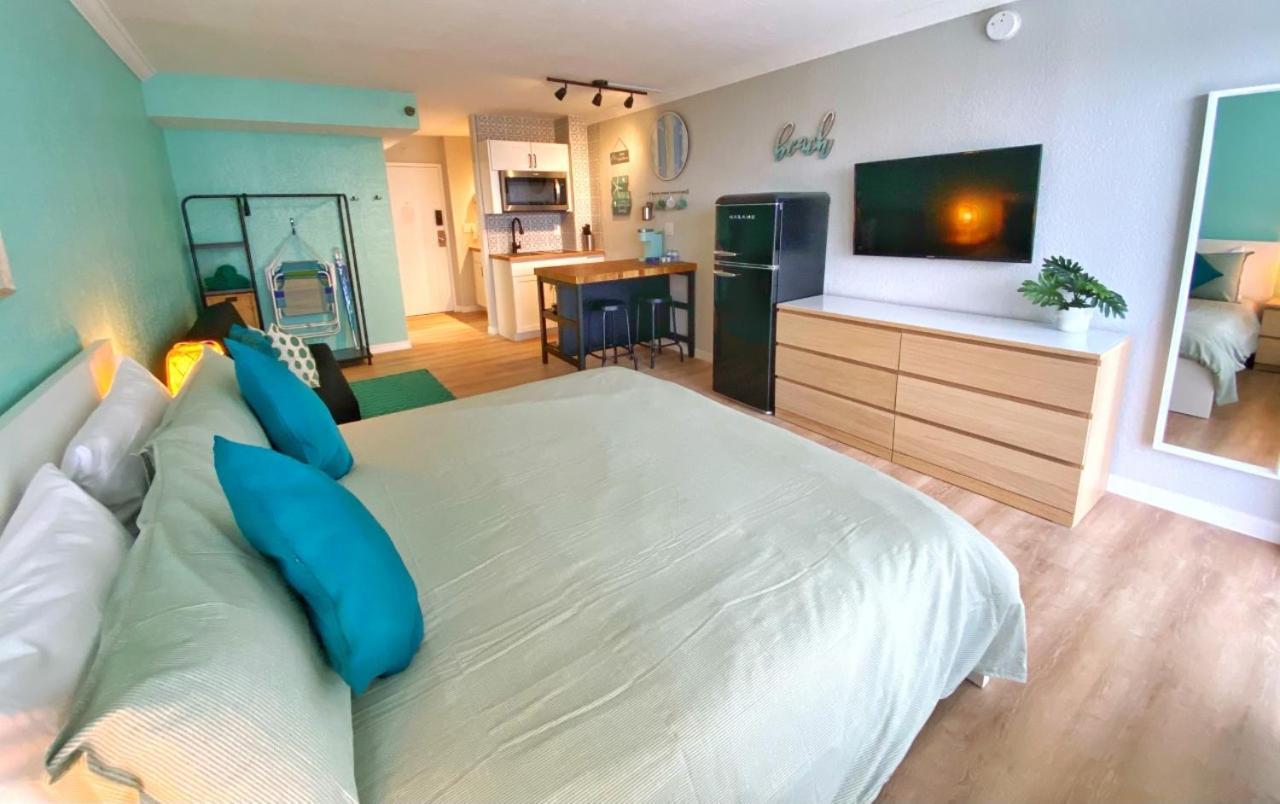 Castaways Resort Studios Daytona Beach Extérieur photo