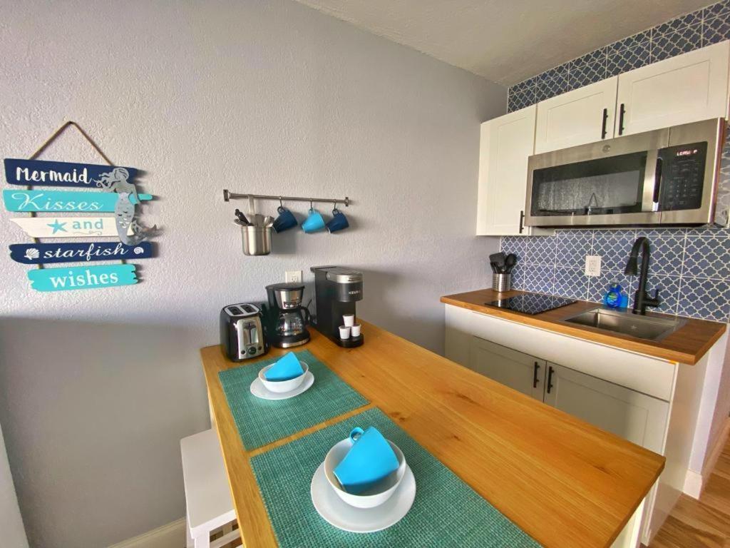 Castaways Resort Studios Daytona Beach Extérieur photo