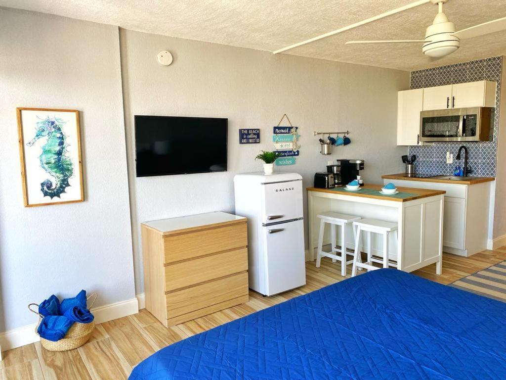 Castaways Resort Studios Daytona Beach Extérieur photo