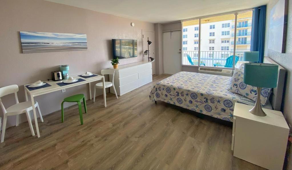 Castaways Resort Studios Daytona Beach Extérieur photo